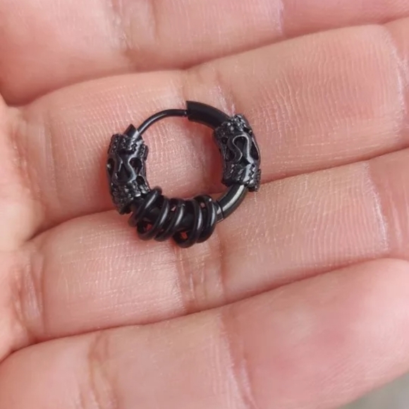 1 Piece Hoop Mens Earrings Small Circle Hip Hop - Picture 4 of 13